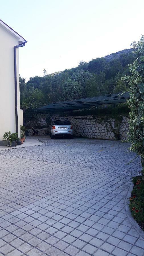 Apartments Ivana Ravni Εξωτερικό φωτογραφία